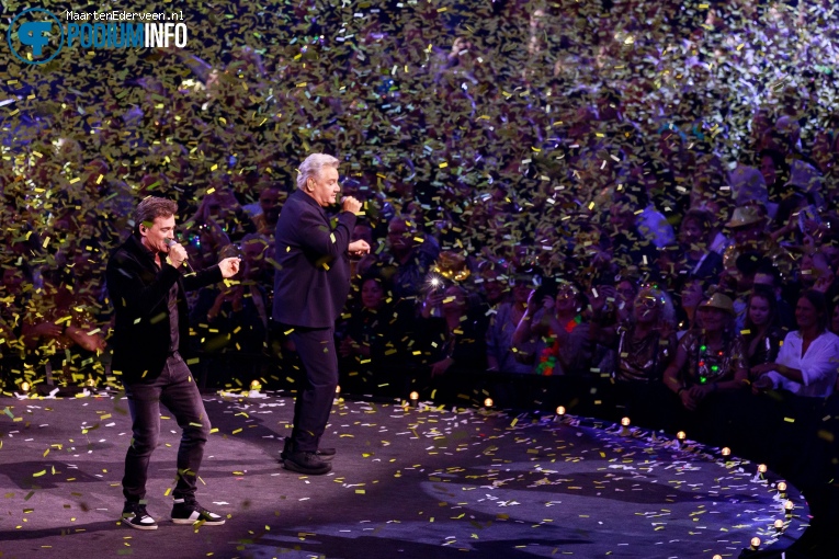 René Froger op Muziekfeest Van Het Jaar 2023 - 08/12 - Ziggo Dome foto