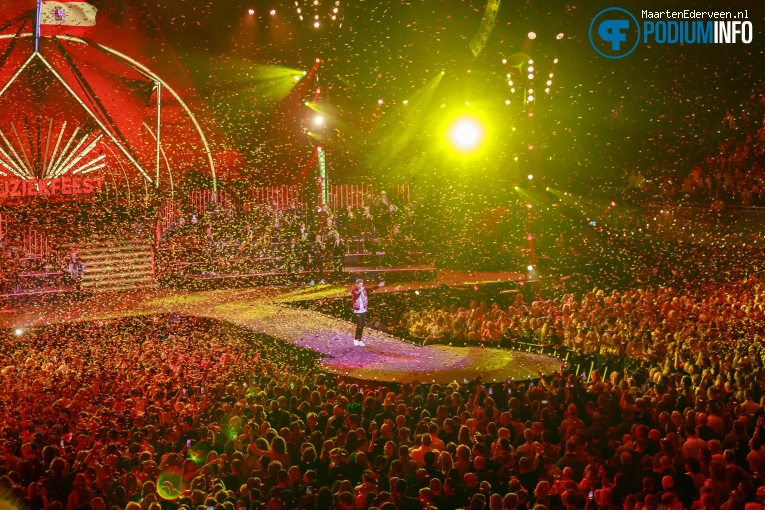 Mart Hoogkamer op Muziekfeest Van Het Jaar 2023 - 08/12 - Ziggo Dome foto