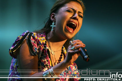 Gabriella Cilmi op Top 2000 in Concert - 11/12 - Heineken Music Hall foto