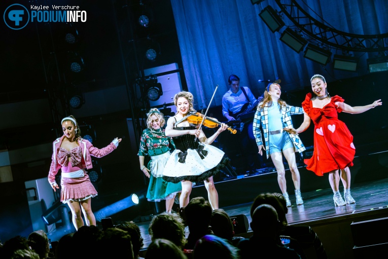 Lindsey Stirling op Lindsey Stirling - 21/12 - TivoliVredenburg foto