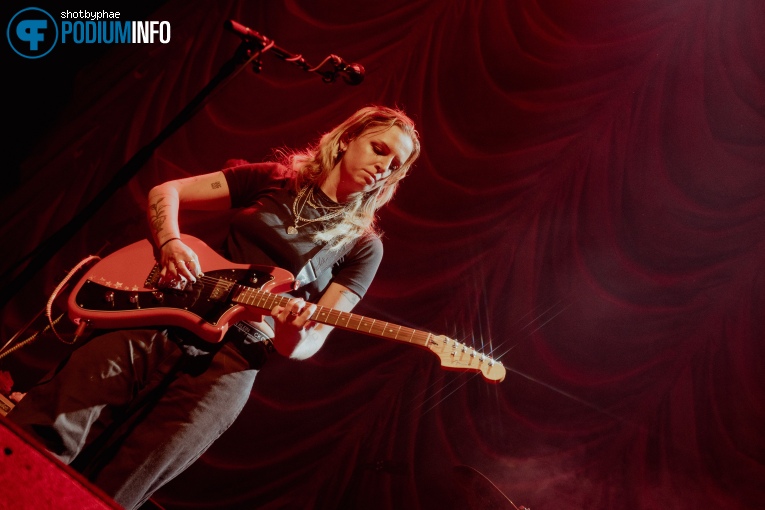 Teen Jesus And The Jean Teasers op The Vaccines - 17/01 - Paradiso foto
