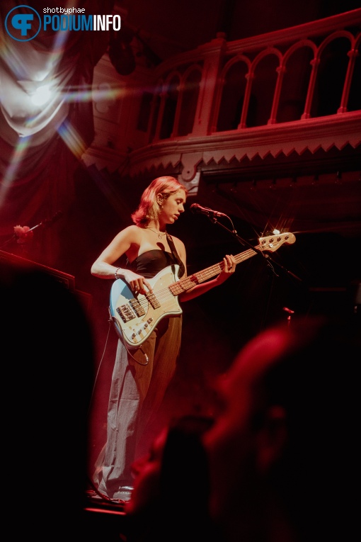 Teen Jesus And The Jean Teasers op The Vaccines - 17/01 - Paradiso foto