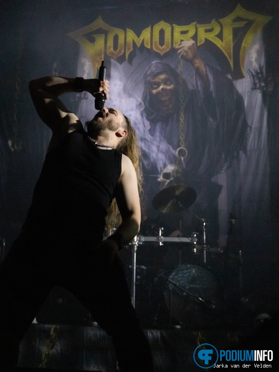 Gomorra op Burning Witches - 21/01 - Grenswerk foto