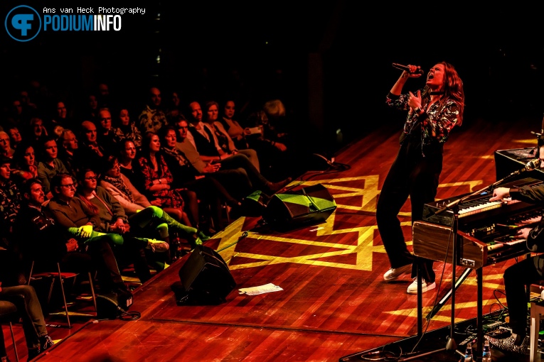 Mell & Vintage Future op Mell & Vintage Future - 24/01 - TivoliVredenburg foto