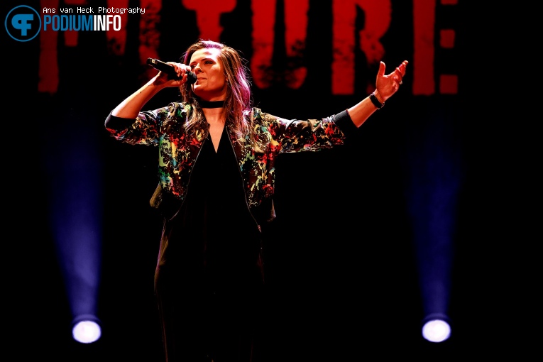 Mell & Vintage Future op Mell & Vintage Future - 24/01 - TivoliVredenburg foto