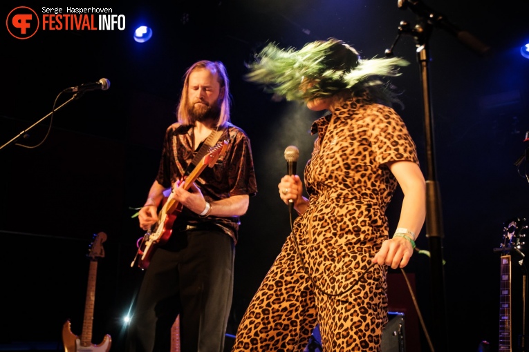 Izzy and the Black Trees op Eurosonic Noorderslag 2024 - donderdag foto