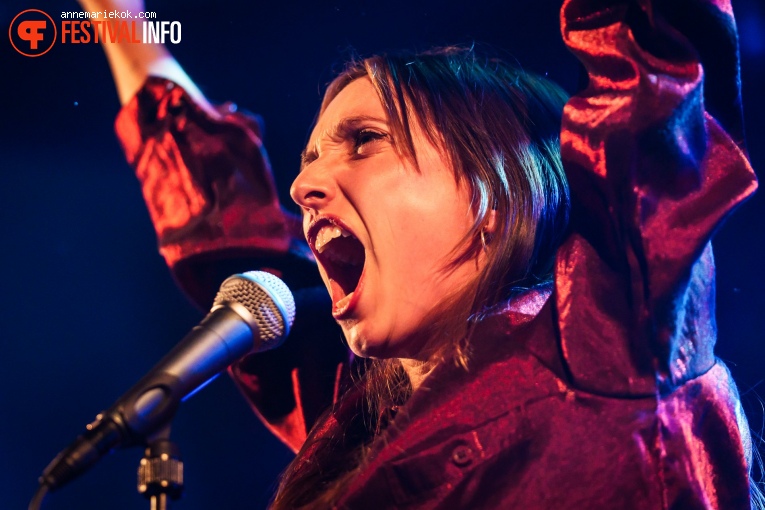 Ada Oda op Eurosonic Noorderslag 2024 - donderdag foto