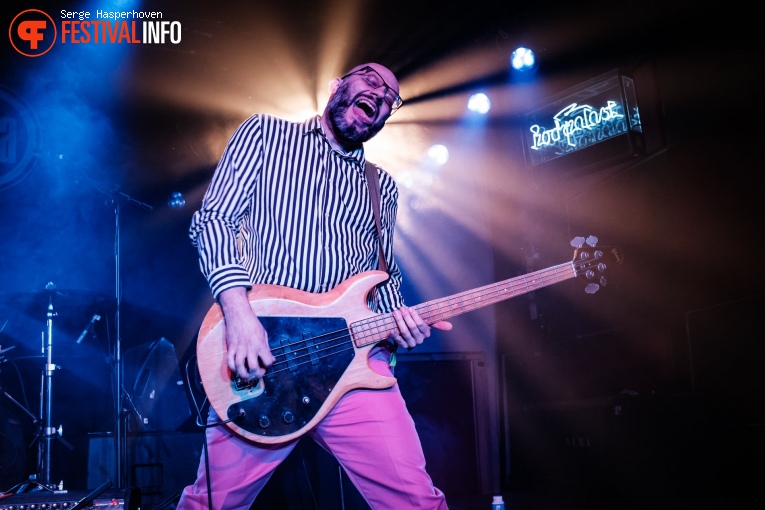 Izzy and the Black Trees op Eurosonic Noorderslag 2024 - donderdag foto