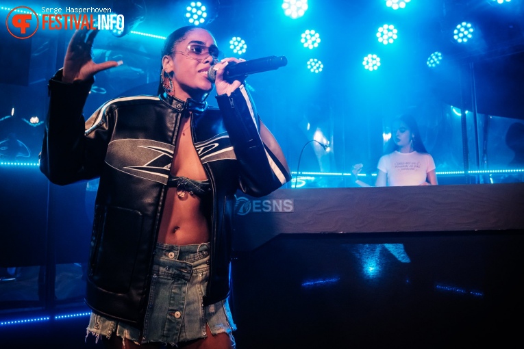 Reanny op Eurosonic Noorderslag 2024 - zaterdag foto