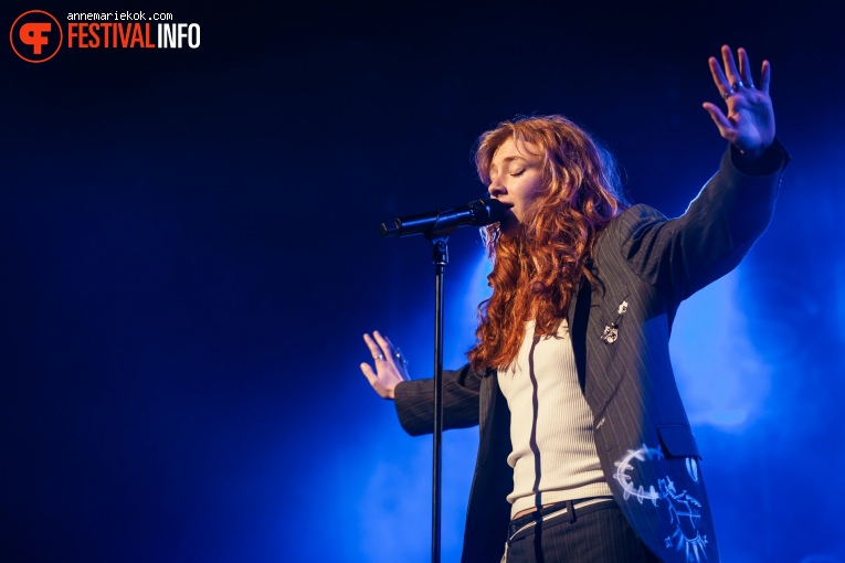 Froukje op Eurosonic Noorderslag 2024 - zaterdag foto