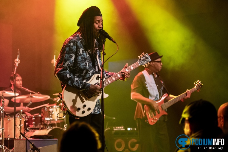 Bernard Allison op Bernard Allison & Ally Venable - Ruf Records 30th Anniversary Tour - 04/02 - Iduna foto