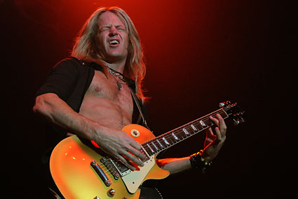 Whitesnake op Whitesnake - 21/12 - 013 foto