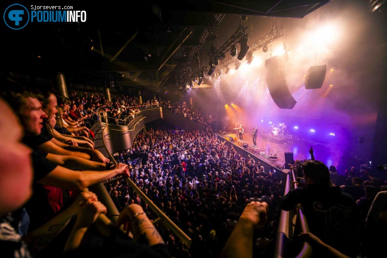 Nothing More op Nothing More + Special Guest: Sim Met Voorprogramma: Special Guest: Si - 13/02 - TivoliVredenburg foto