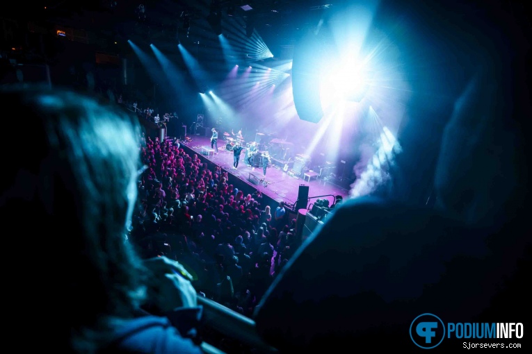 Siamese op Nothing More + Special Guest: Sim Met Voorprogramma: Special Guest: Si - 13/02 - TivoliVredenburg foto