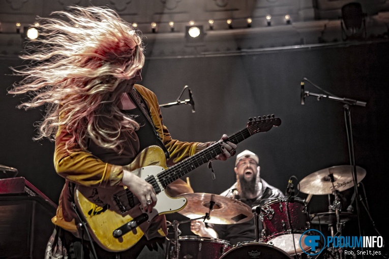 Joanne Shaw Taylor op Joanne Shaw Taylor - 14/02 - Paradiso foto