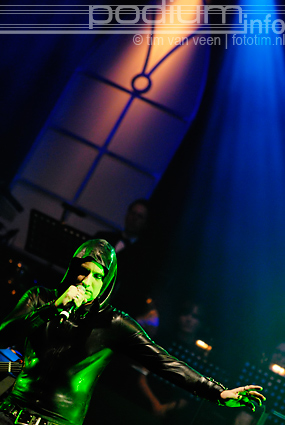 Johan Edlund op Christmas Metal Symphony - 28/12 - 013 foto