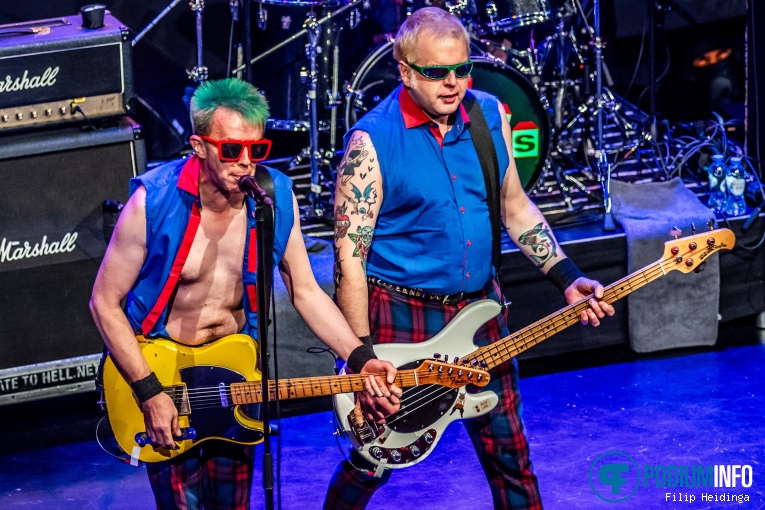 The Toy Dolls op The Toy Dolls - 17/02 - Metropool foto