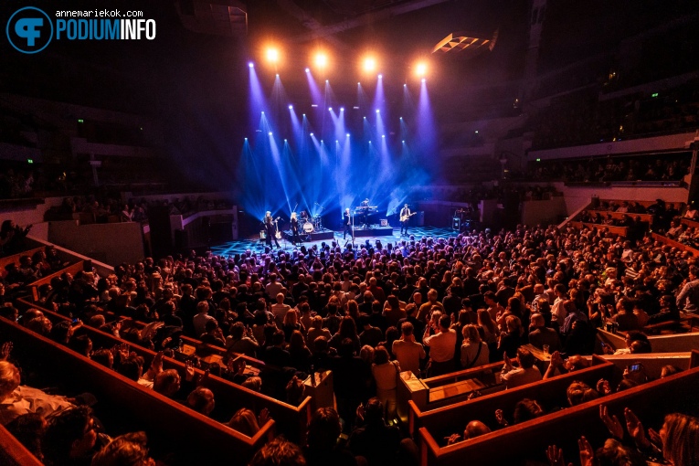 Paul Young op Paul Young - 20/02 - TivoliVredenburg foto