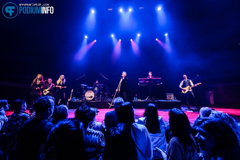 Paul Young op Paul Young - 20/02 - TivoliVredenburg foto