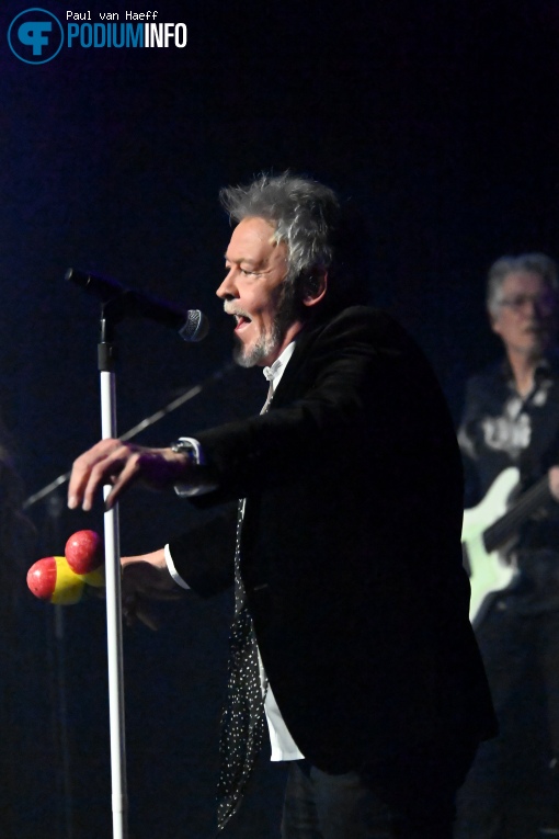 Paul Young op Paul Young - 23/02 - Phil. foto