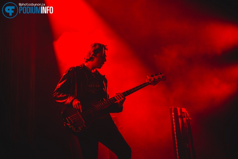 The Mysterines op Frank Carter & The Rattlesnakes - 27/02 - 013 foto