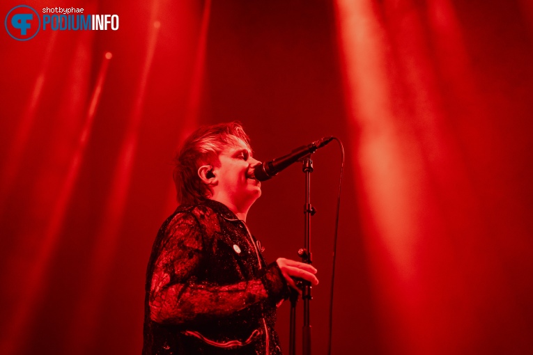 Nothing But Thieves op Nothing But Thieves - 23/02 - Ziggo Dome foto