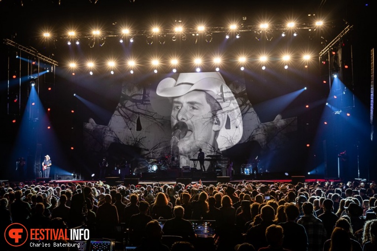 Brad Paisley op Country to country 2024 foto