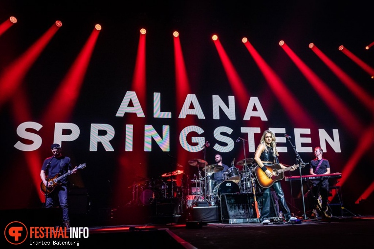 Alana Springsteen op Country to country 2024 foto