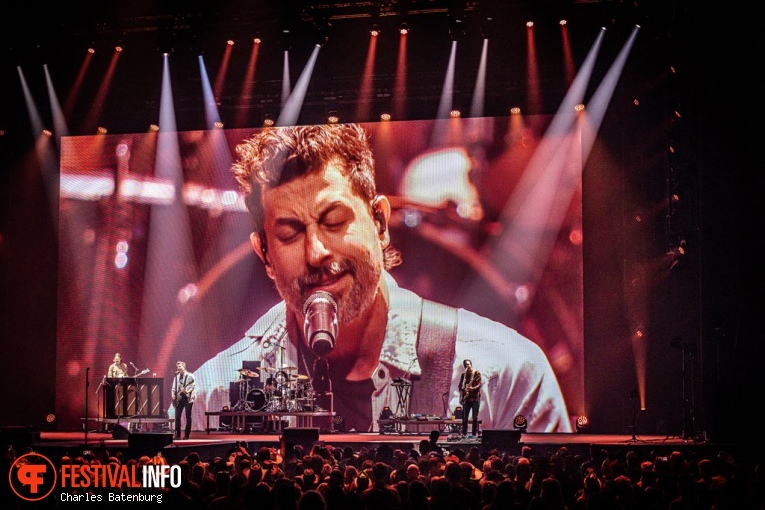 Old Dominion op Country to country 2024 foto