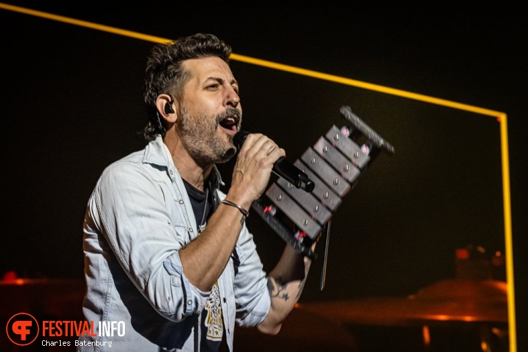 Old Dominion op Country to country 2024 foto