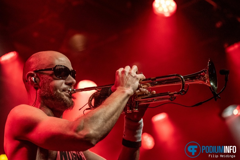 Eskorzo op Eskorzo - 06/03 - Melkweg foto