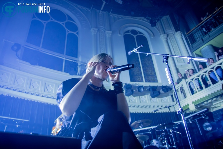 Mother Mother op Mother Mother - 12/03 - Paradiso foto