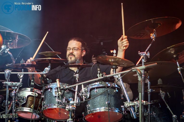 Regressive Hypnosis op Regressive Hypnosis: A Tribute To Dream Theater - 16/03 - Neushoorn foto