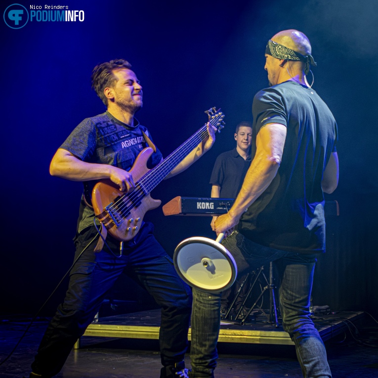 Regressive Hypnosis op Regressive Hypnosis: A Tribute To Dream Theater - 16/03 - Neushoorn foto