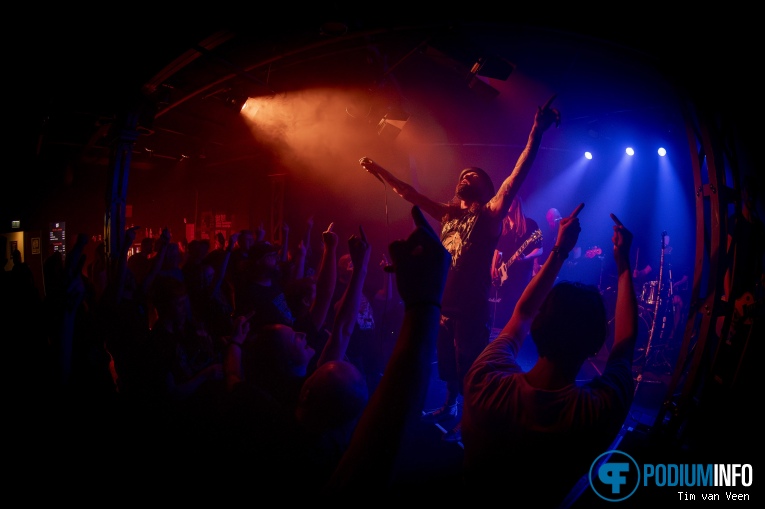 Massive Wagons op Massive Wagons - 16/03 - Willem Twee poppodium foto