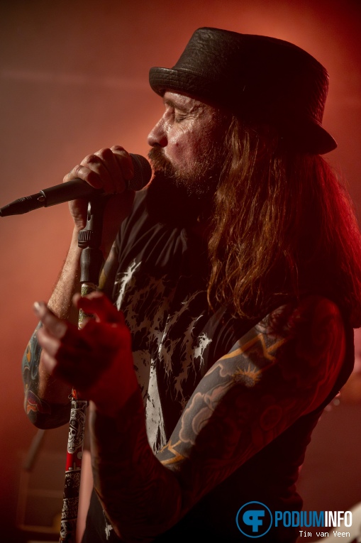 Massive Wagons op Massive Wagons - 16/03 - Willem Twee poppodium foto