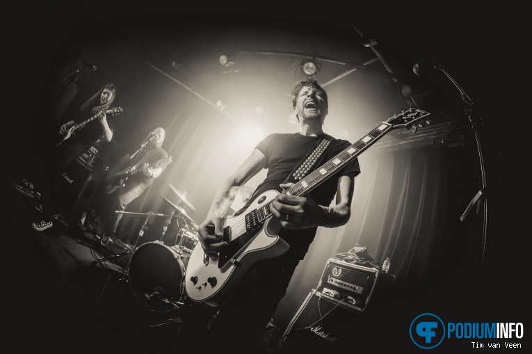 Massive Wagons op Massive Wagons - 16/03 - Willem Twee poppodium foto