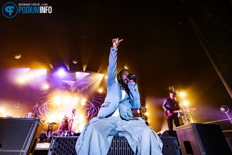 Black Pumas op Black Pumas - 17/03 - AFAS Live foto