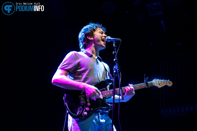 Ten Tonnes op Miles Kane - 31/03 - Patronaat foto