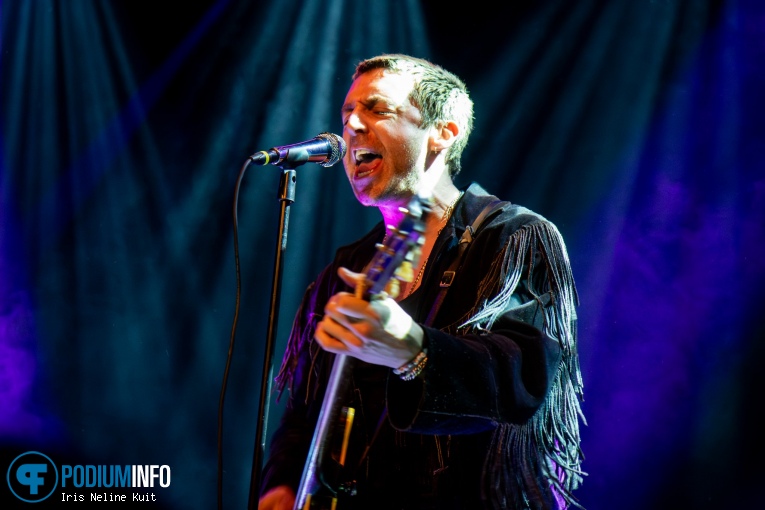 Miles Kane op Miles Kane - 31/03 - Patronaat foto