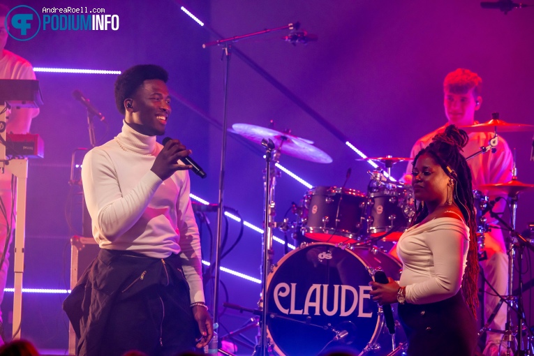 Claude op CLAUDE - 12/04 - Luxor Live foto