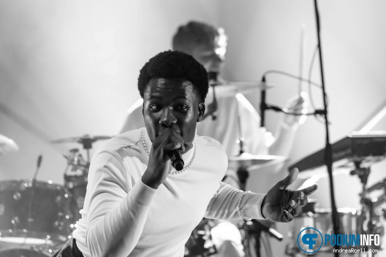 Claude op CLAUDE - 12/04 - Luxor Live foto