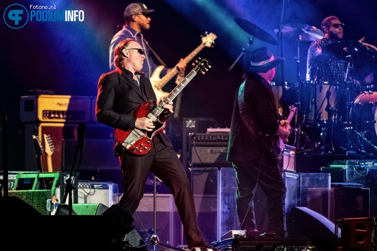 Joe Bonamassa op Joe Bonamassa - 12/04 - AFAS Live foto