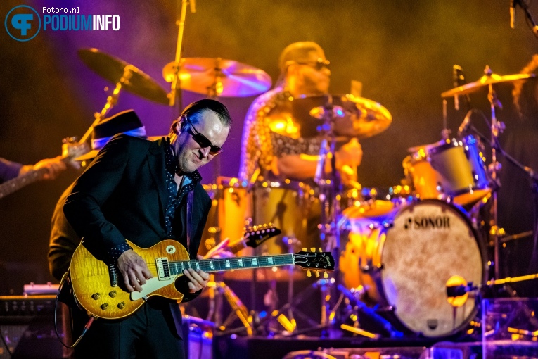 Joe Bonamassa op Joe Bonamassa - 12/04 - AFAS Live foto