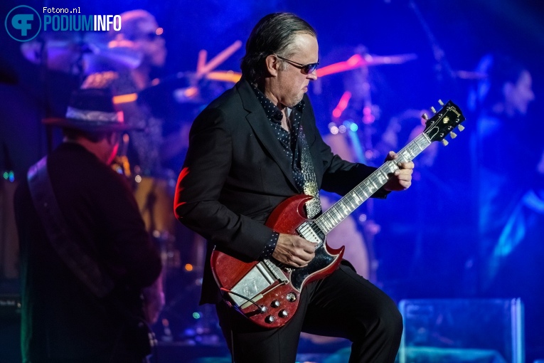 Joe Bonamassa op Joe Bonamassa - 12/04 - AFAS Live foto