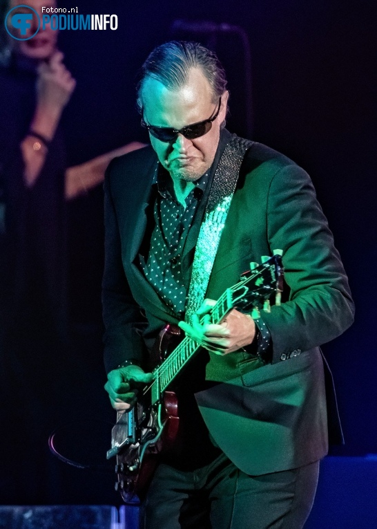 Joe Bonamassa op Joe Bonamassa - 12/04 - AFAS Live foto
