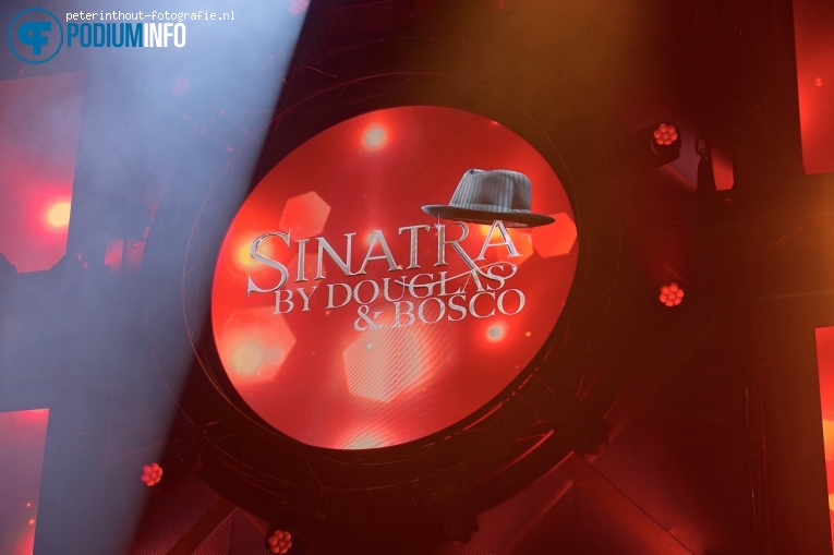 Sinatra By Douglas & Bosco op The Tribute - Live in Concert - 12/04 - Ziggo Dome foto