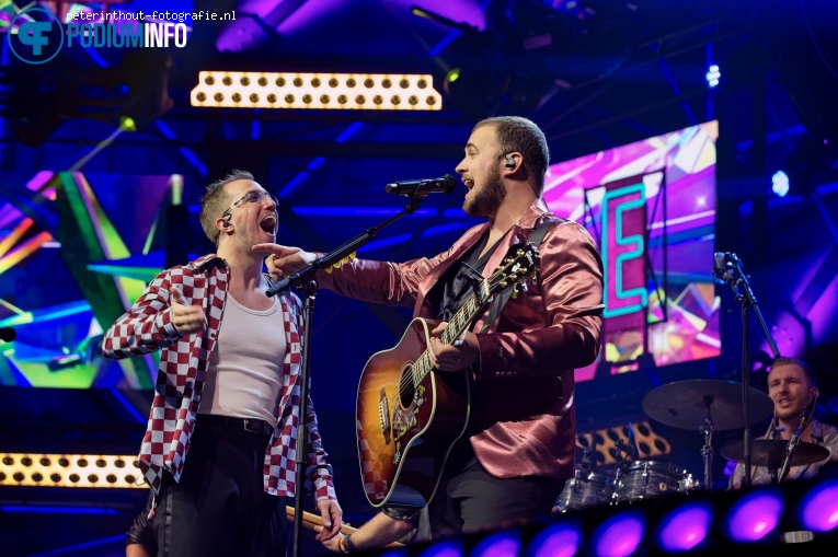 Bee Gees Forever (by MainCourse) op The Tribute - Live in Concert - 12/04 - Ziggo Dome foto