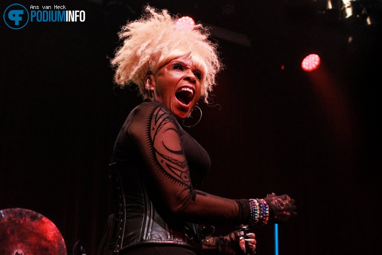 Mother's Finest op Mother's Finest - 17/04 - TivoliVredenburg foto