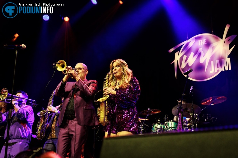 Candy Dulfer op Candy Dulfer - 21/04 - TivoliVredenburg foto